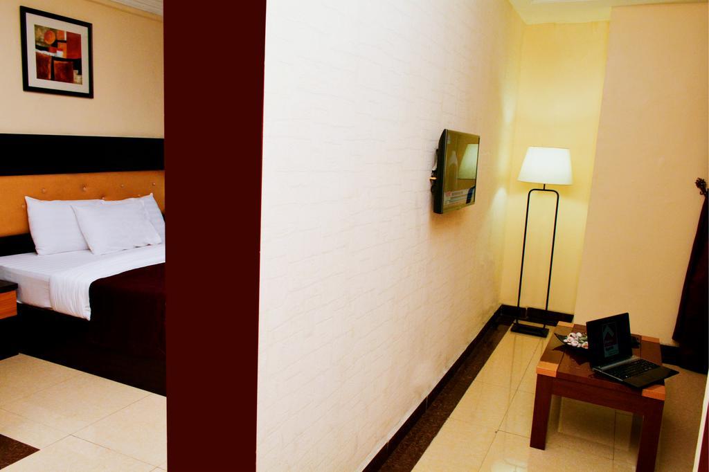 Sweet Spirit Hotel And Suites Danag - Порт Харкорт Екстериор снимка